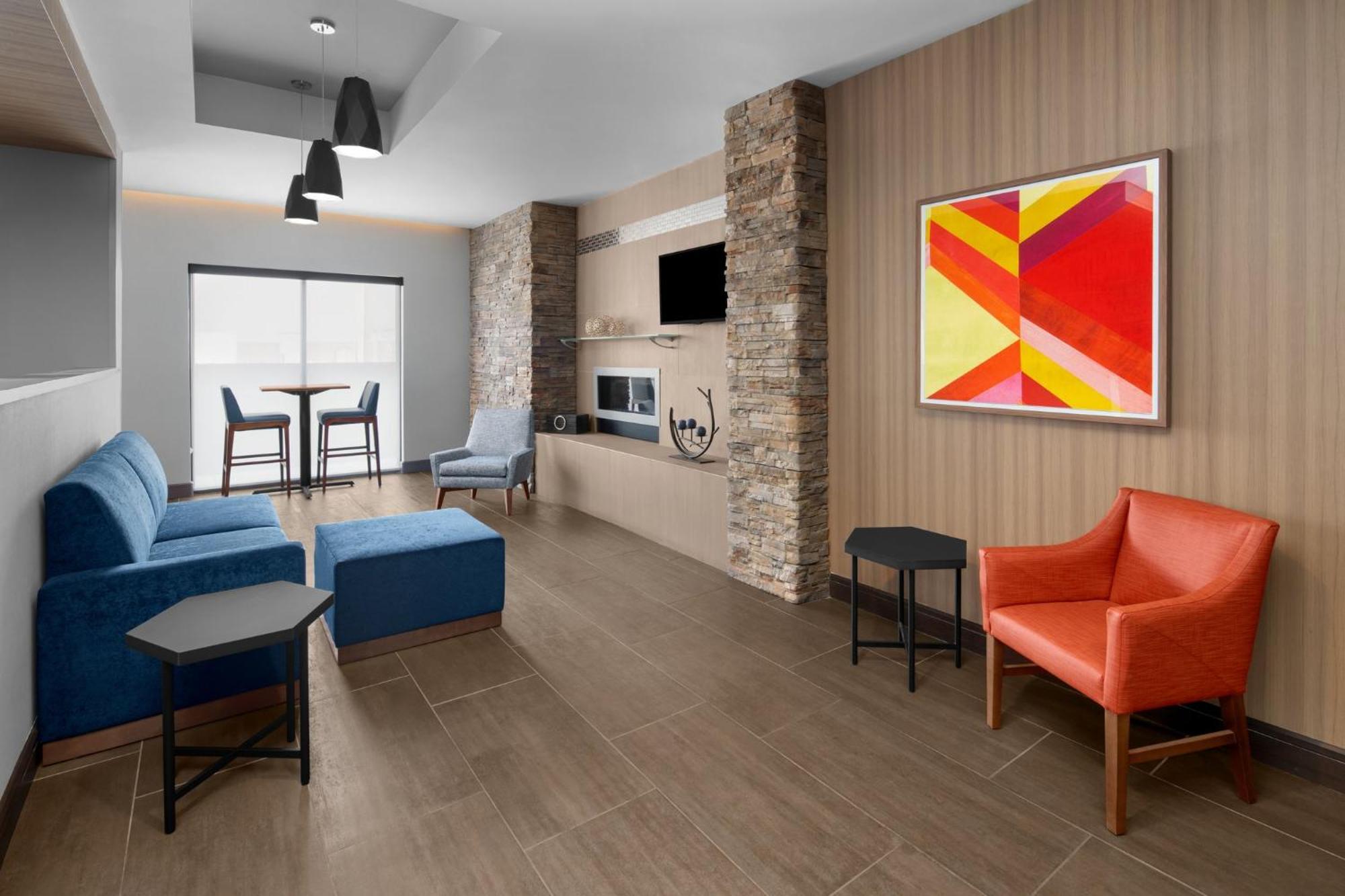 Holiday Inn Express & Suites Midland South I-20 By Ihg Eksteriør bilde