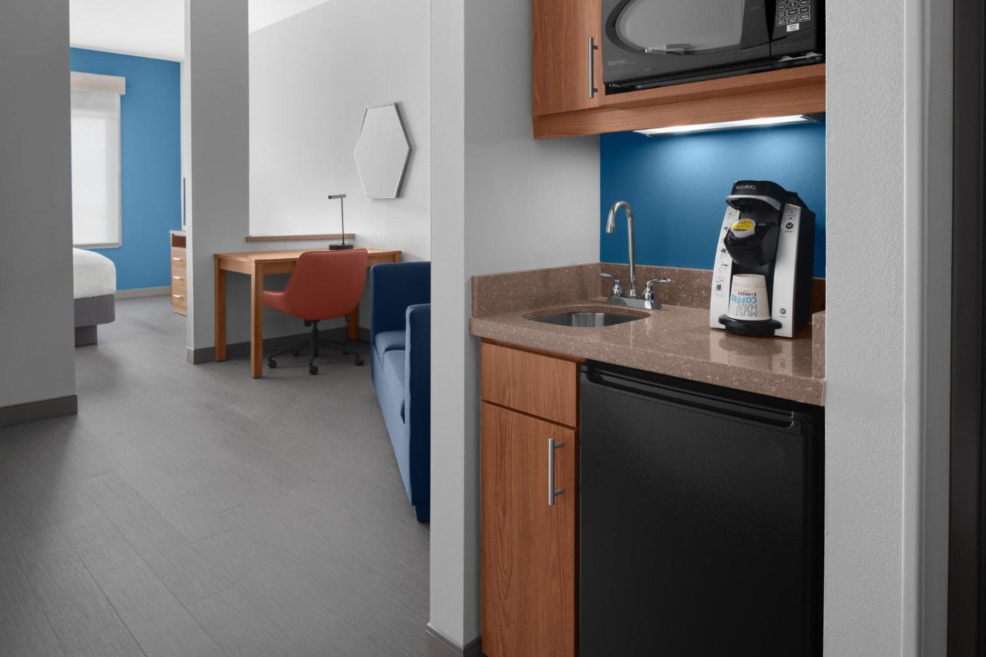 Holiday Inn Express & Suites Midland South I-20 By Ihg Eksteriør bilde
