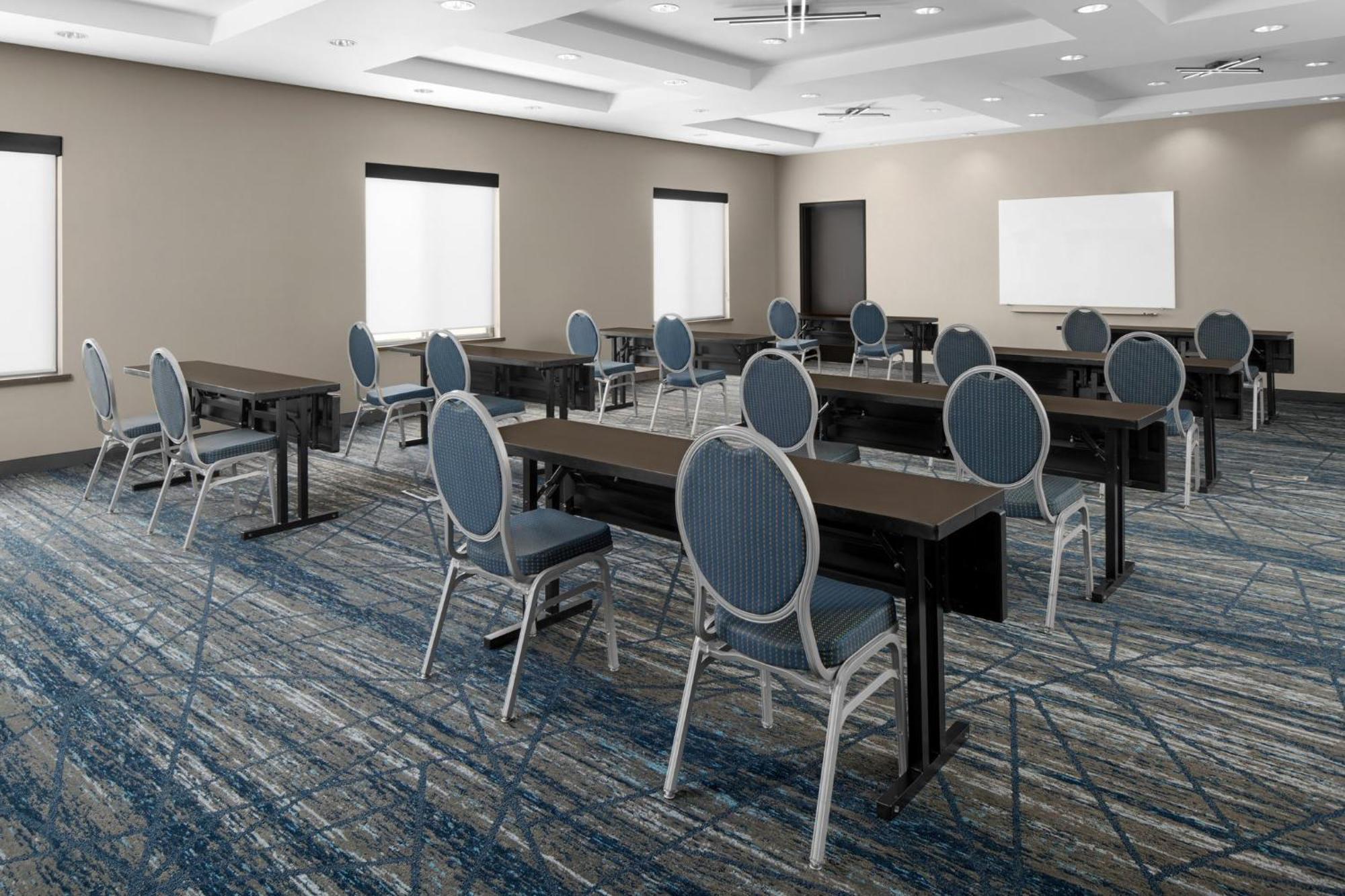 Holiday Inn Express & Suites Midland South I-20 By Ihg Eksteriør bilde
